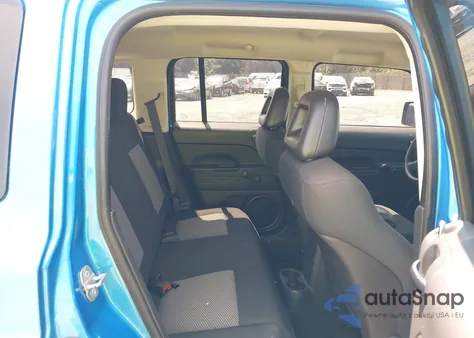 2009 Jeep Patriot Sport z USA, uszkodzony, nr VIN 1J4FT28B09D126443